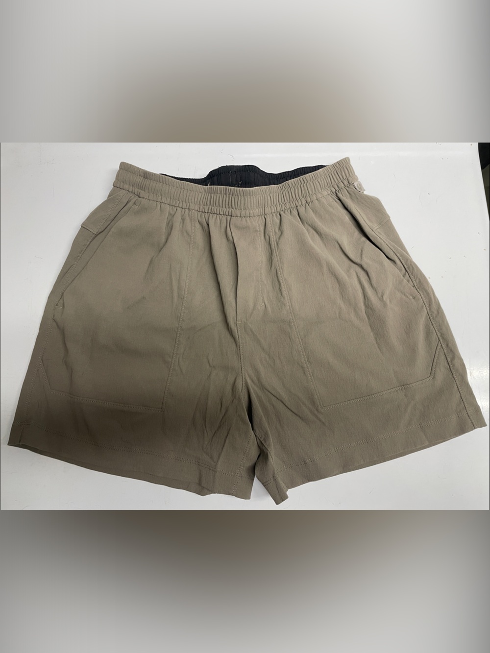 Men's Lululemon Khaki Shorts